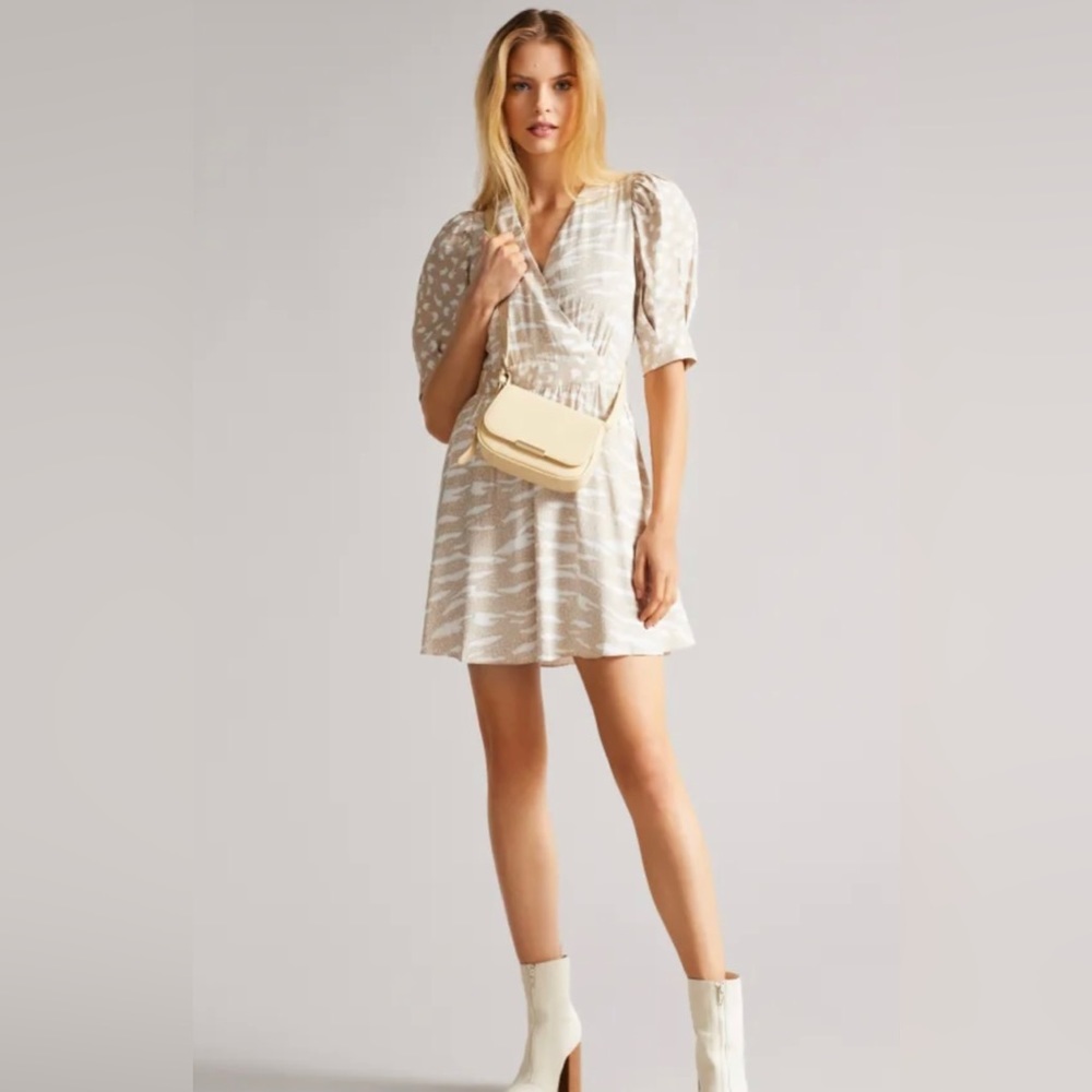 NWT Ted Baker London Rosaana Puff Sleeve Mini Dress, size 2